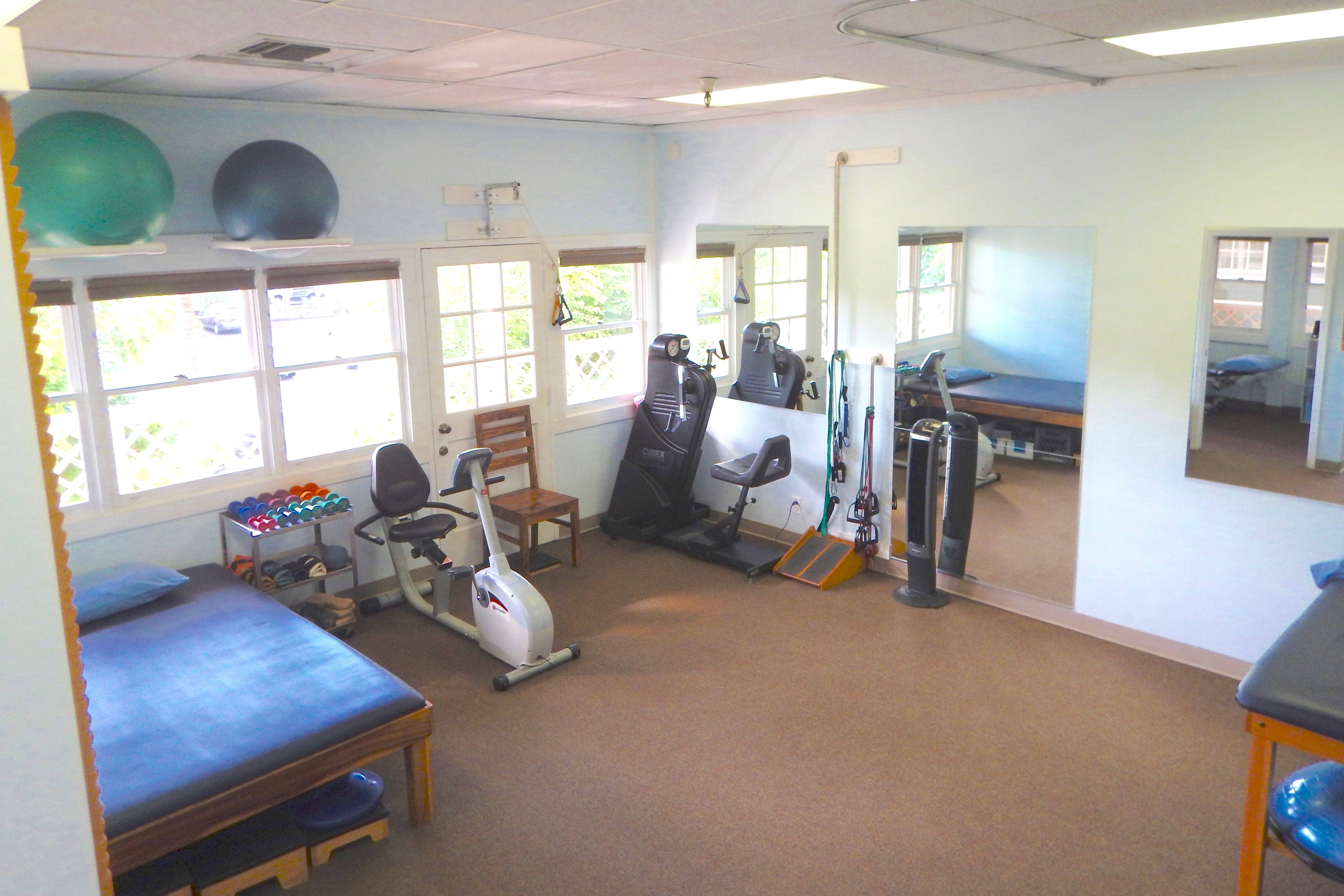 Lahaina Physical Therapy Clinic image